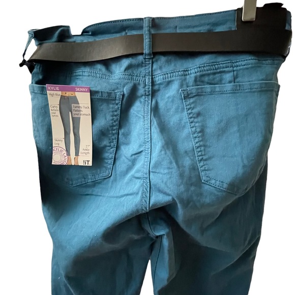 - !iT jeans Kylie size 6 - Picture 2 of 13